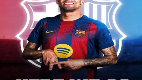 英超引入半自动越位检测，新规则引发对比赛流畅性的讨论与关注