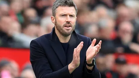 独行侠内线失误频发，欧文手感冰冷，哈登失落，球队众志成城迎战快船复仇之战